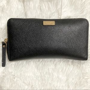 Large Kate Spade Wallet (Authentic)